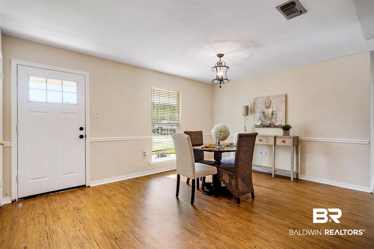 4566 Clarendon Drive Mobile, AL 36619 - Photo 3 of 29