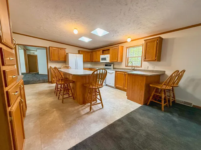 $650,000 | 17560 Bass Point Lane, Townsend, WI 54175