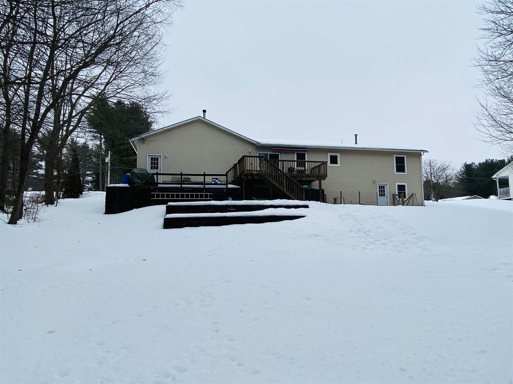 69 Beaver Brook Road Milton, VT 05468 - Photo 3 of 37 Gallery Image 3