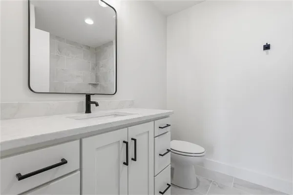 $1,895,000 | 7445 Northwest Fawn Avenue, Parkville, MO 64152