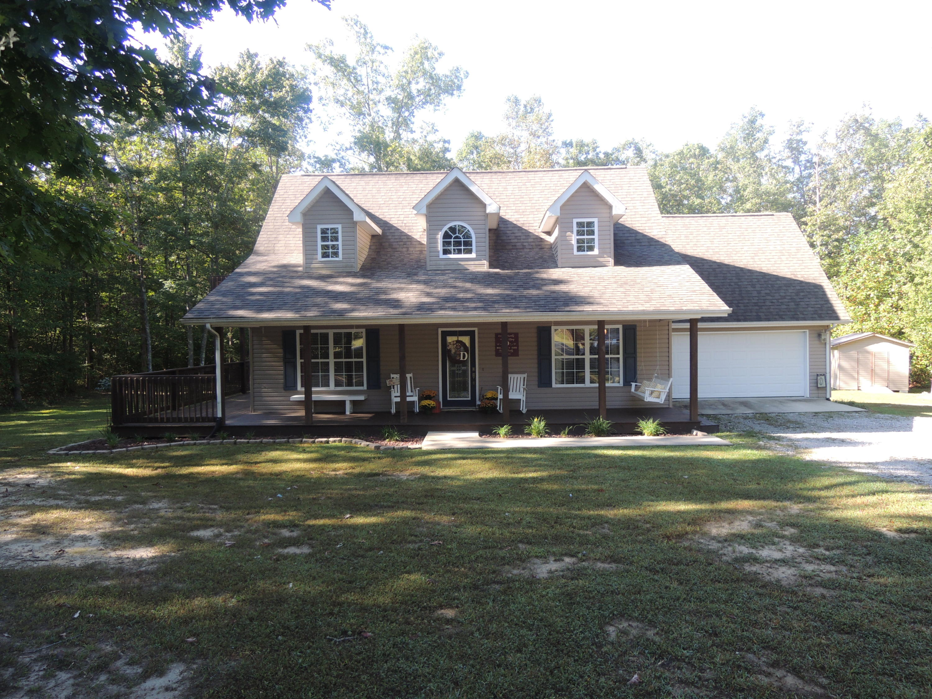 651 Robs Road Grimsley, TN 38565 - Photo 2 of 36 Davis (35)