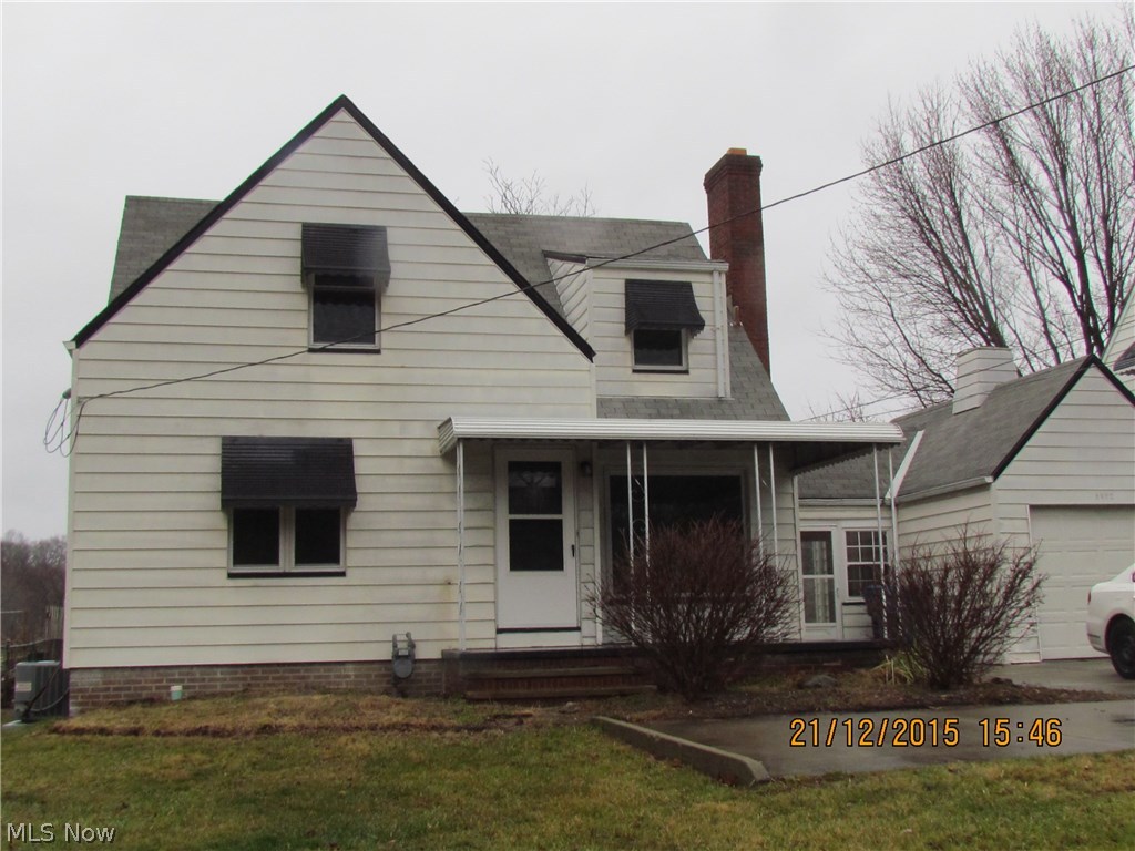 5200 West Ridgewood Drive Cleveland, OH 44134 - Photo 1 of 22