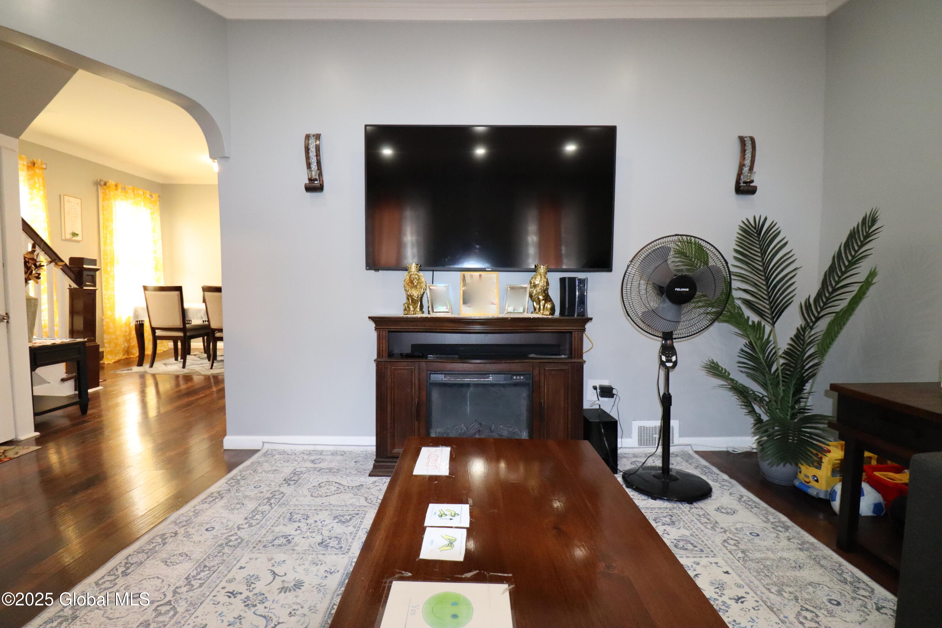 2346 William Street Schenectady, NY 12306 - Photo 19 of 29 IMG_5972