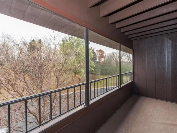 $164,900 | 7510 Cahill Road, Unit 303B, Edina, MN 55439