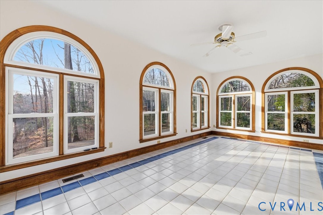 4727 Rieves Pond Drive Chester, VA 23831 - Photo 16 of 45