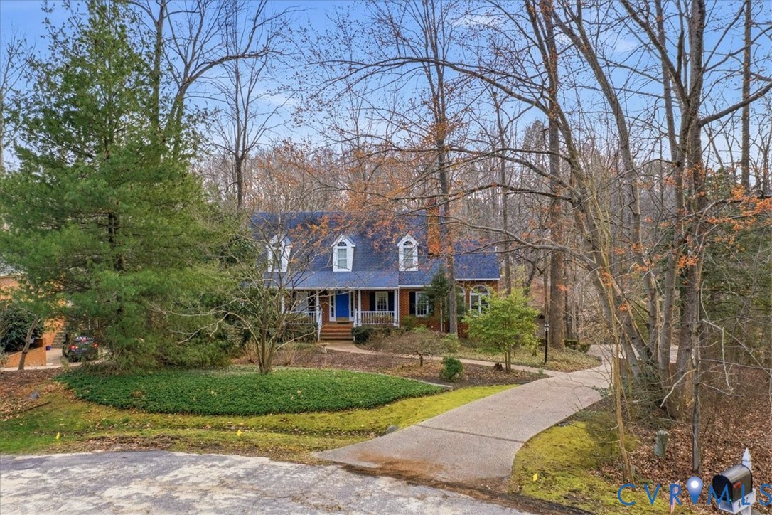 4727 Rieves Pond Drive Chester, VA 23831 - Photo 2 of 45