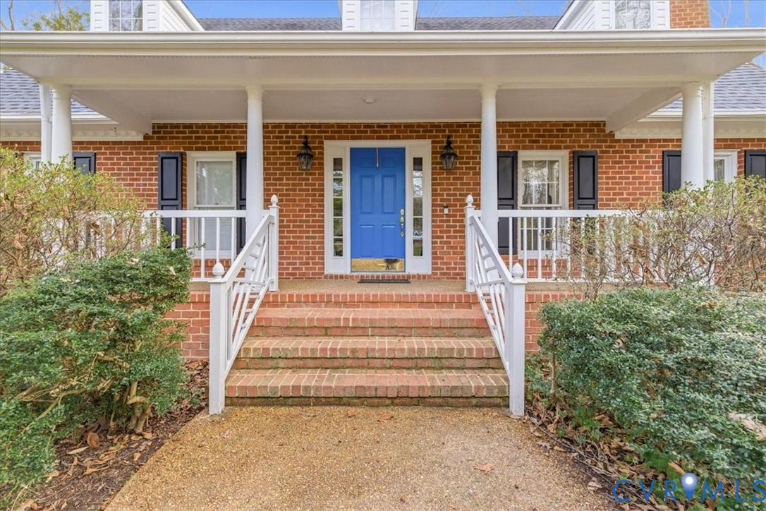 4727 Rieves Pond Drive Chester, VA 23831 - Photo 5 of 45