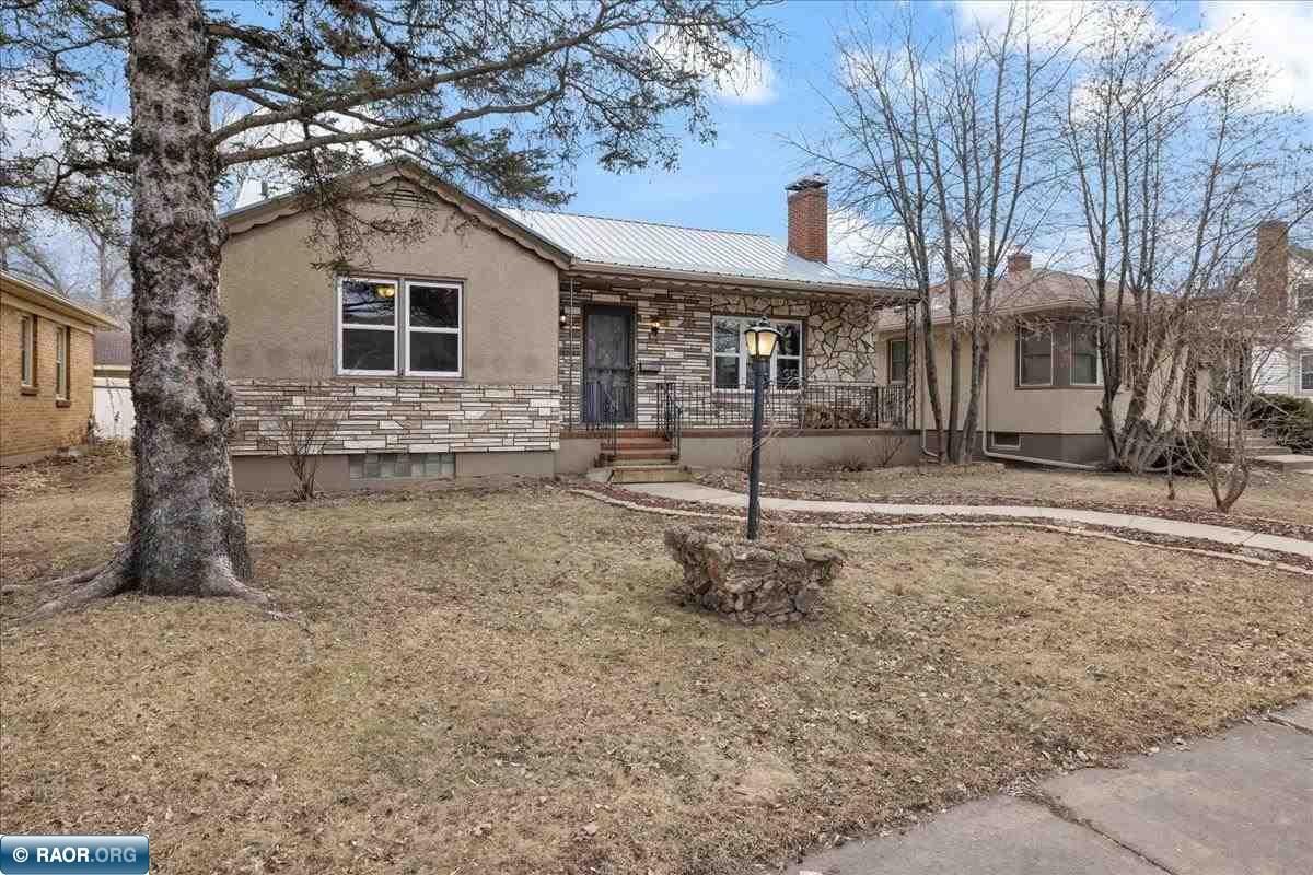 804 South 7th Street Virginia, MN 55792 - Photo 2 of 31