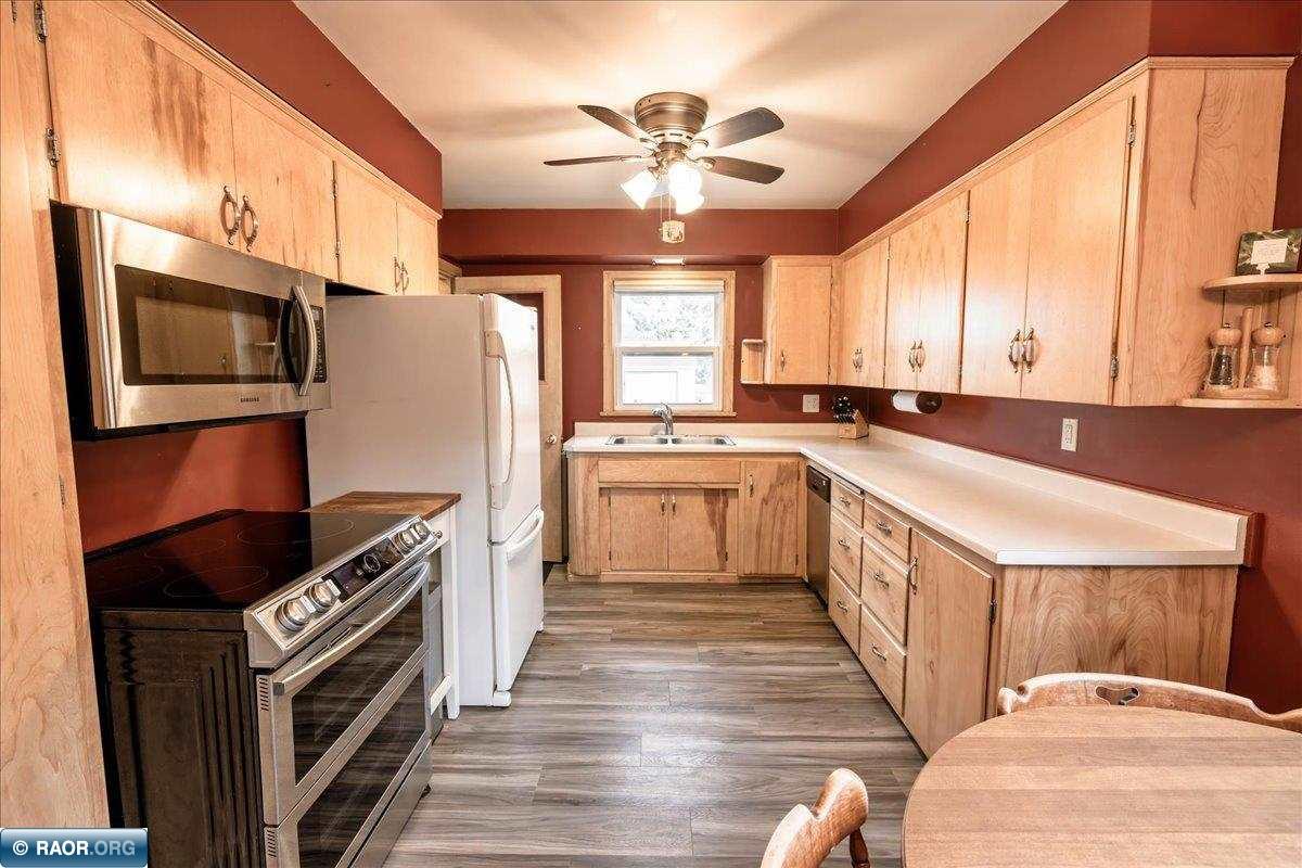 804 South 7th Street Virginia, MN 55792 - Photo 6 of 31
