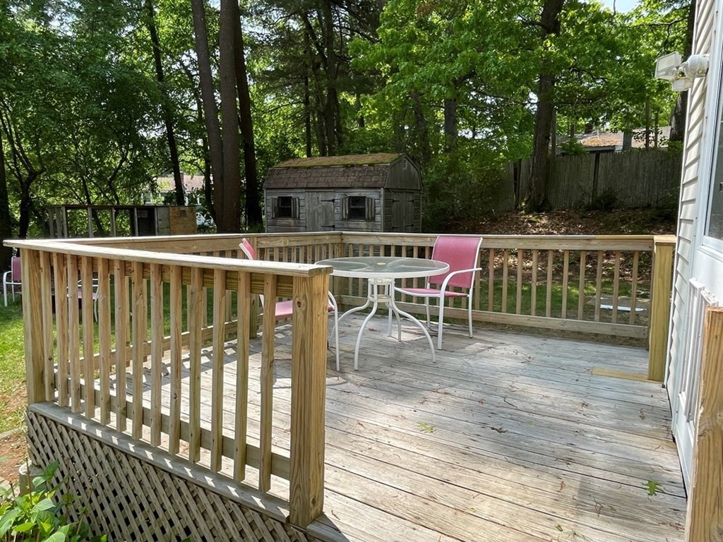 17 Grace Ann Road Pembroke, MA 02359 - Photo 27 of 29 Gallery Image 27