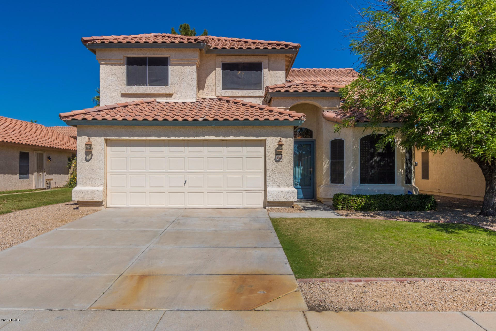 8948 West Kathleen Road Peoria, AZ 85382 - Photo 1 of 32