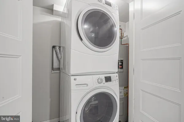 $2,300 | 1710 Cambridge Street, Unit 8, Philadelphia, PA 19130