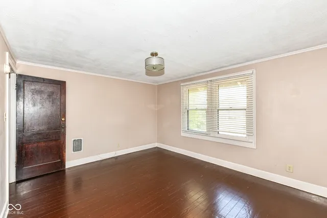 $1,750 | 6038 North College Avenue, Indianapolis, IN 46220