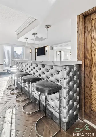 $4,300 | 330 East 39th Street, Unit 28A | Murray Hill