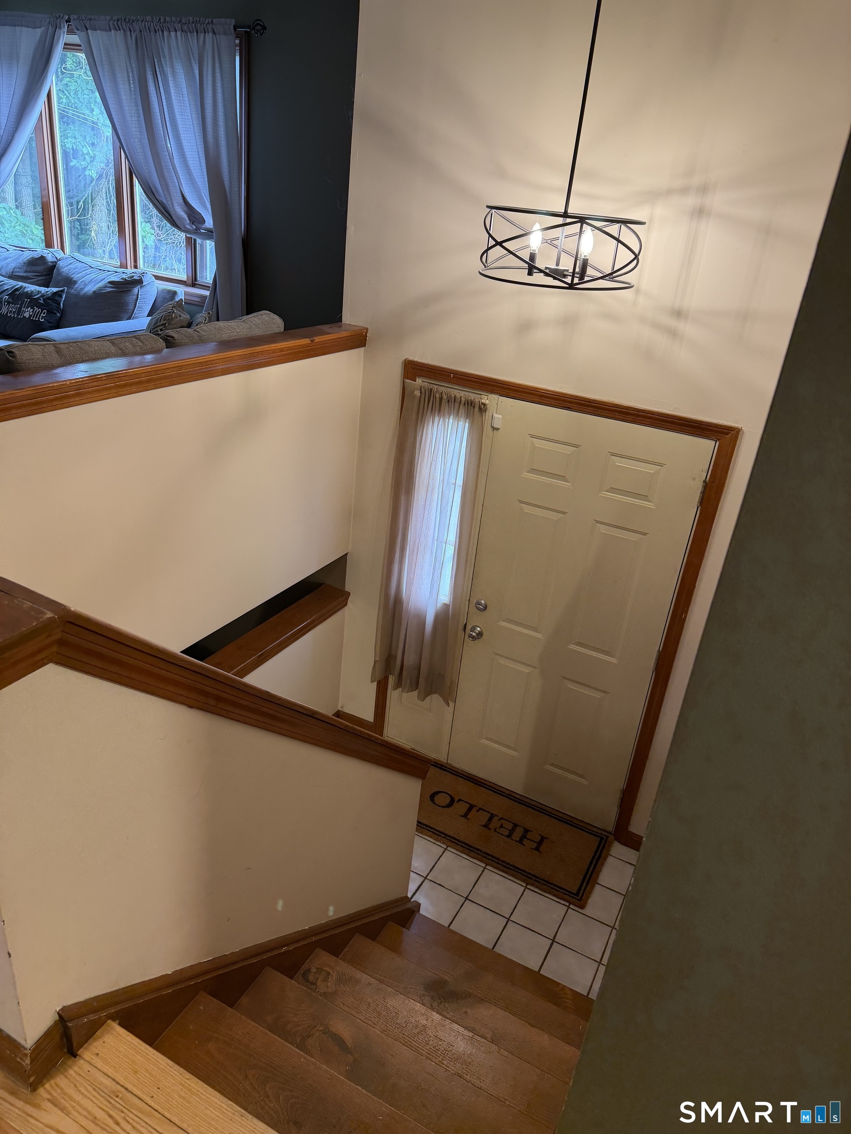 11 Batesmoor Road Waterbury, CT 06705 - Photo 8 of 28
