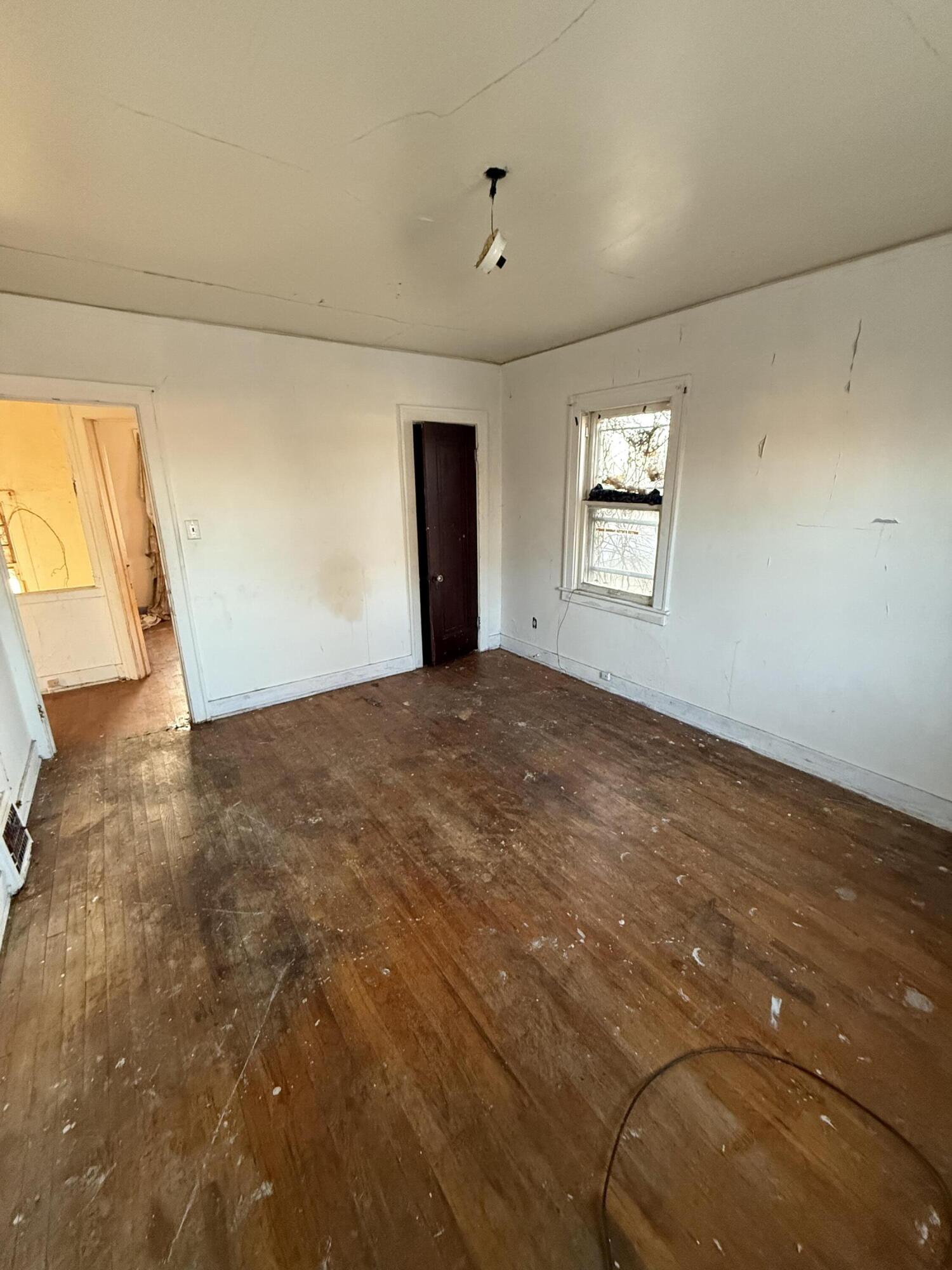 15893 Littlefield Street Detroit, MI 48227 - Photo 2 of 7 IMG_3558