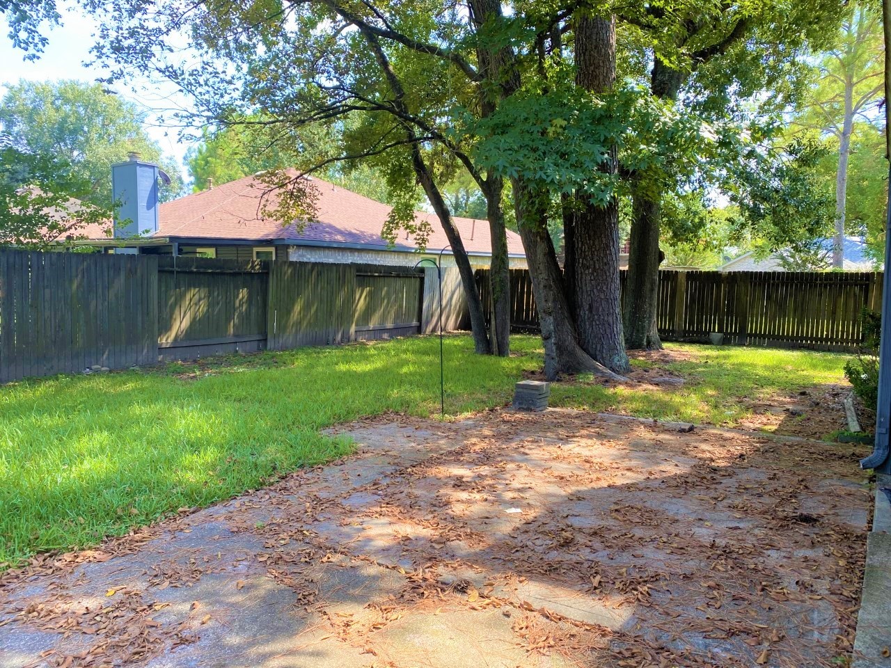 3011 Pheasant Run Humble, TX 77396 - Photo 16 of 17 a front view of a house with garden