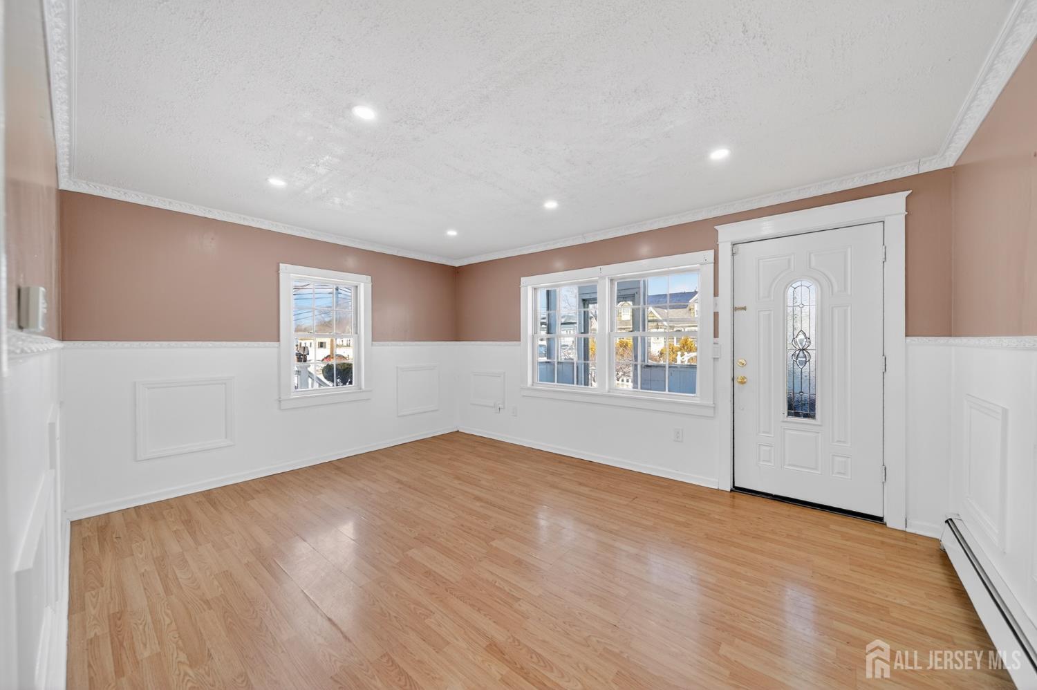 114 Larch Street Port Reading, NJ 07064 - Photo 3 of 22