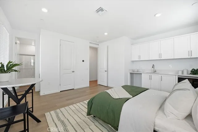 $1,345,000 | 2364 Haley Pt Drive, Unit 103, Ventura, CA 93003