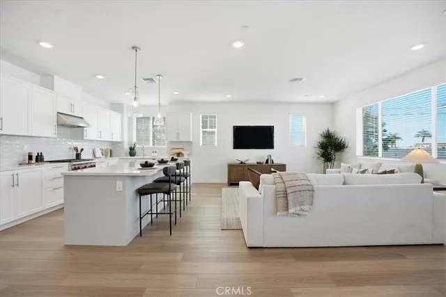 $1,345,000 | 2364 Haley Pt Drive, Unit 103, Ventura, CA 93003