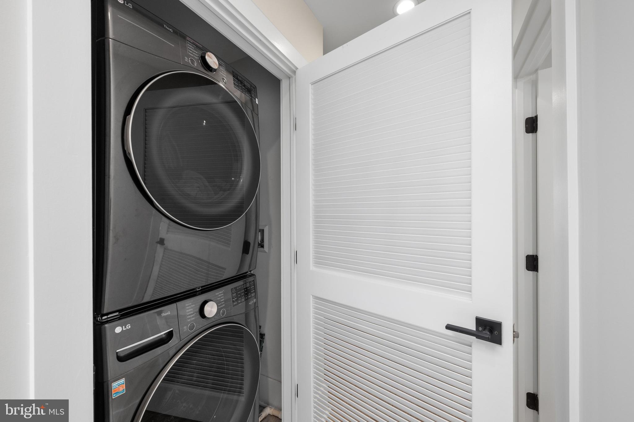 1421 Meridian Place Northwest Washington, DC 20010 - Photo 21 of 41
