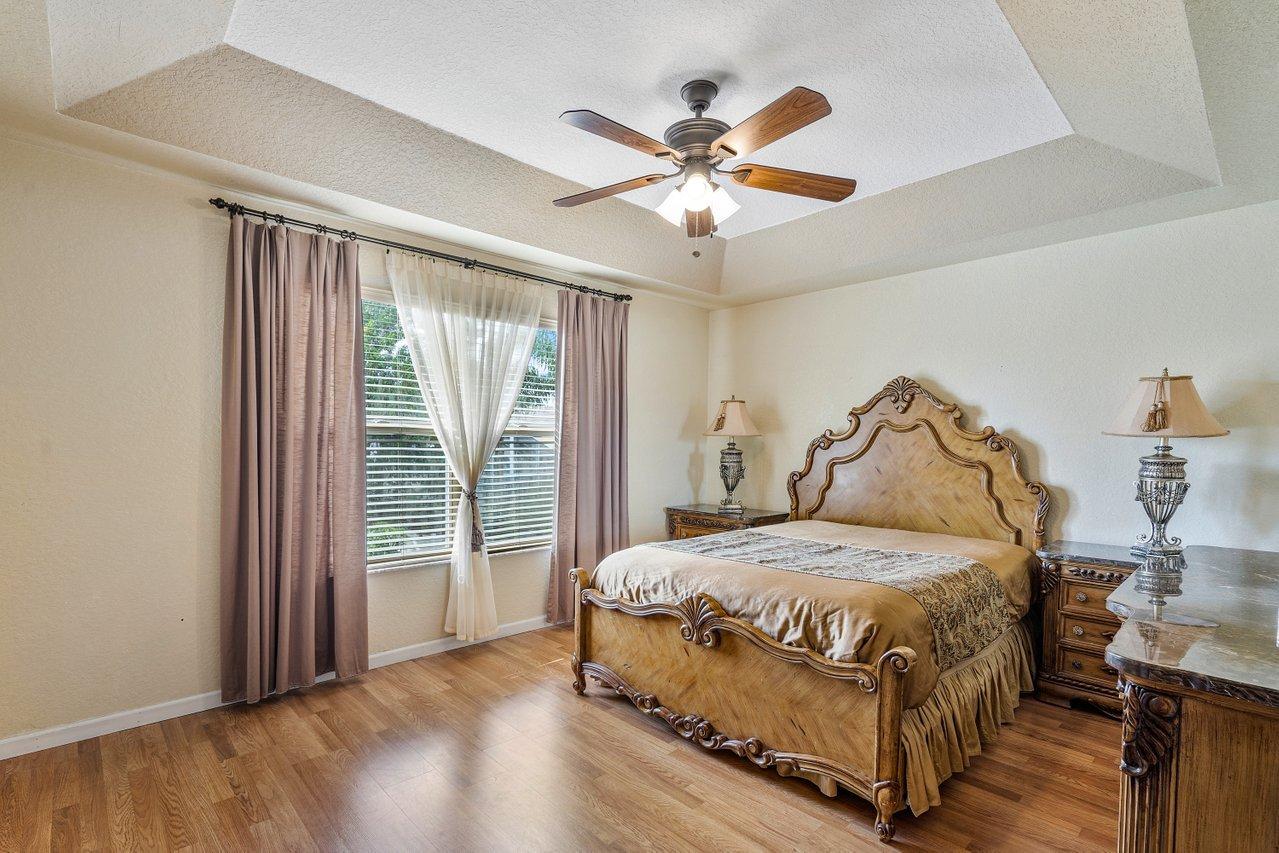 5743 Raceway Road Lake Worth, FL 33449 - Photo 21 of 44 021-5743RacewayRoad-LakeWorth-FL-33449-S