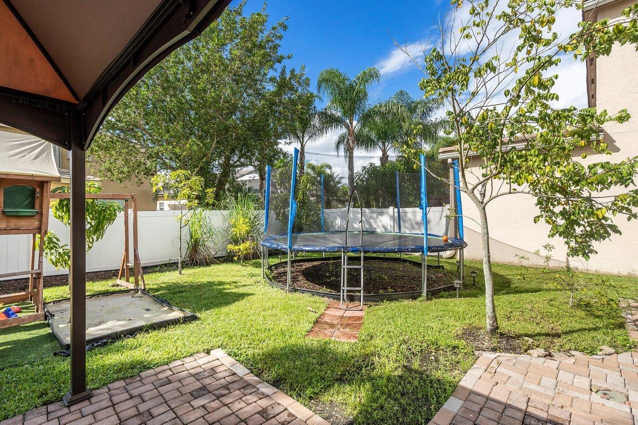 5743 Raceway Road Lake Worth, FL 33449 - Photo 24 of 44 024-5743RacewayRoad-LakeWorth-FL-33449-S
