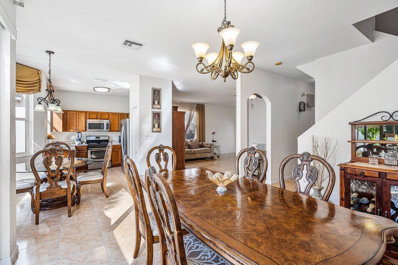 5743 Raceway Road Lake Worth, FL 33449 - Photo 9 of 44 009-5743RacewayRoad-LakeWorth-FL-33449-S