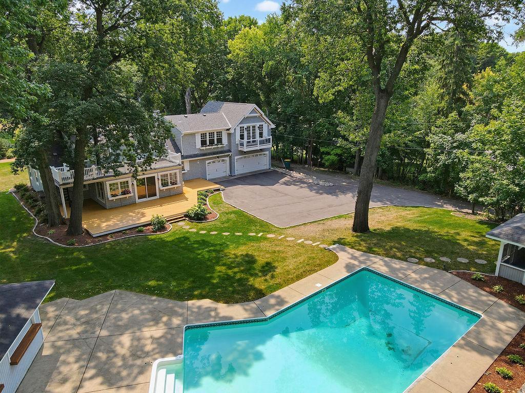 2615 Shadywood Road Orono, MN 55331 - Photo 28 of 33 Gallery Image 28