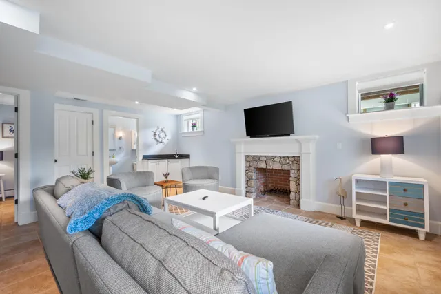 $3,025,000 | 93 Bucks Creek Road, Chatham, MA 02633