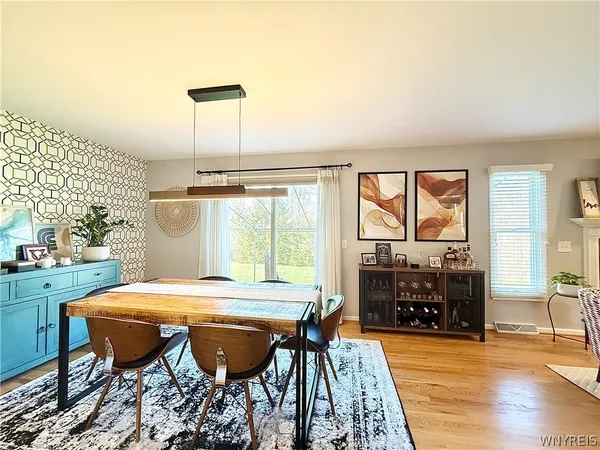 $387,000 | 132 Berwick Lane, Amherst, NY 14051