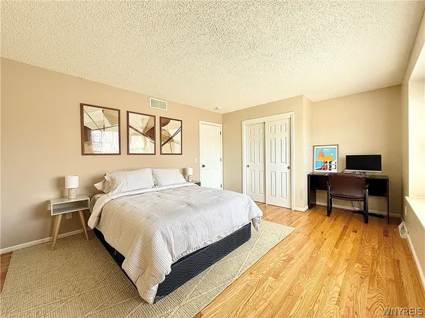 $387,000 | 132 Berwick Lane, Amherst, NY 14051