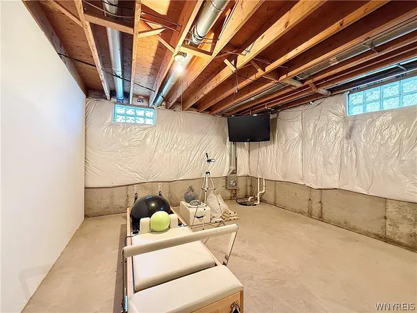 $387,000 | 132 Berwick Lane, Amherst, NY 14051