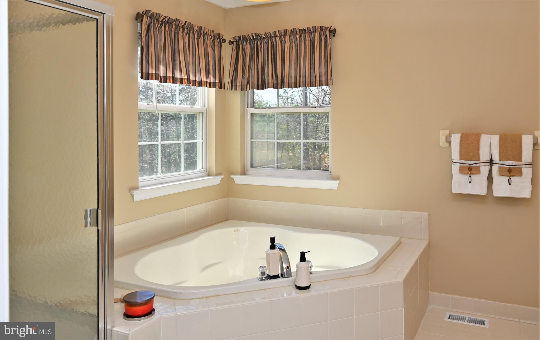 11 Parliament Road Sicklerville, NJ 08081 - Photo 24 of 43 Gallery Image 24