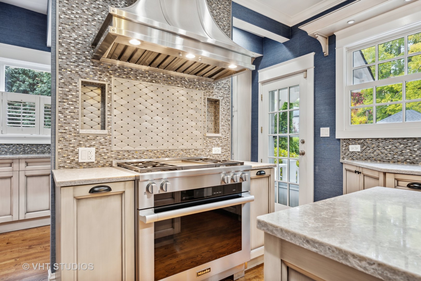 527 Cherry Street Winnetka, IL 60093 - Photo 12 of 43 a kitchen with a stove and a sink