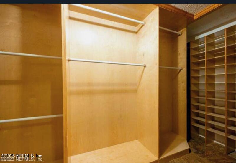 4442 River Trail Road Jacksonville, FL 32277 - Photo 8 of 38 a bathroom with a shower