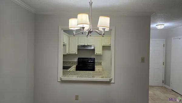 $950 | 4735 Government Street, Unit 104, Baton Rouge, LA 70806