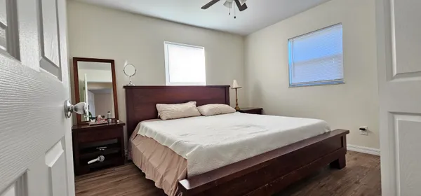 $1,750 | 323 Seminole Court, Pahokee, FL 33476