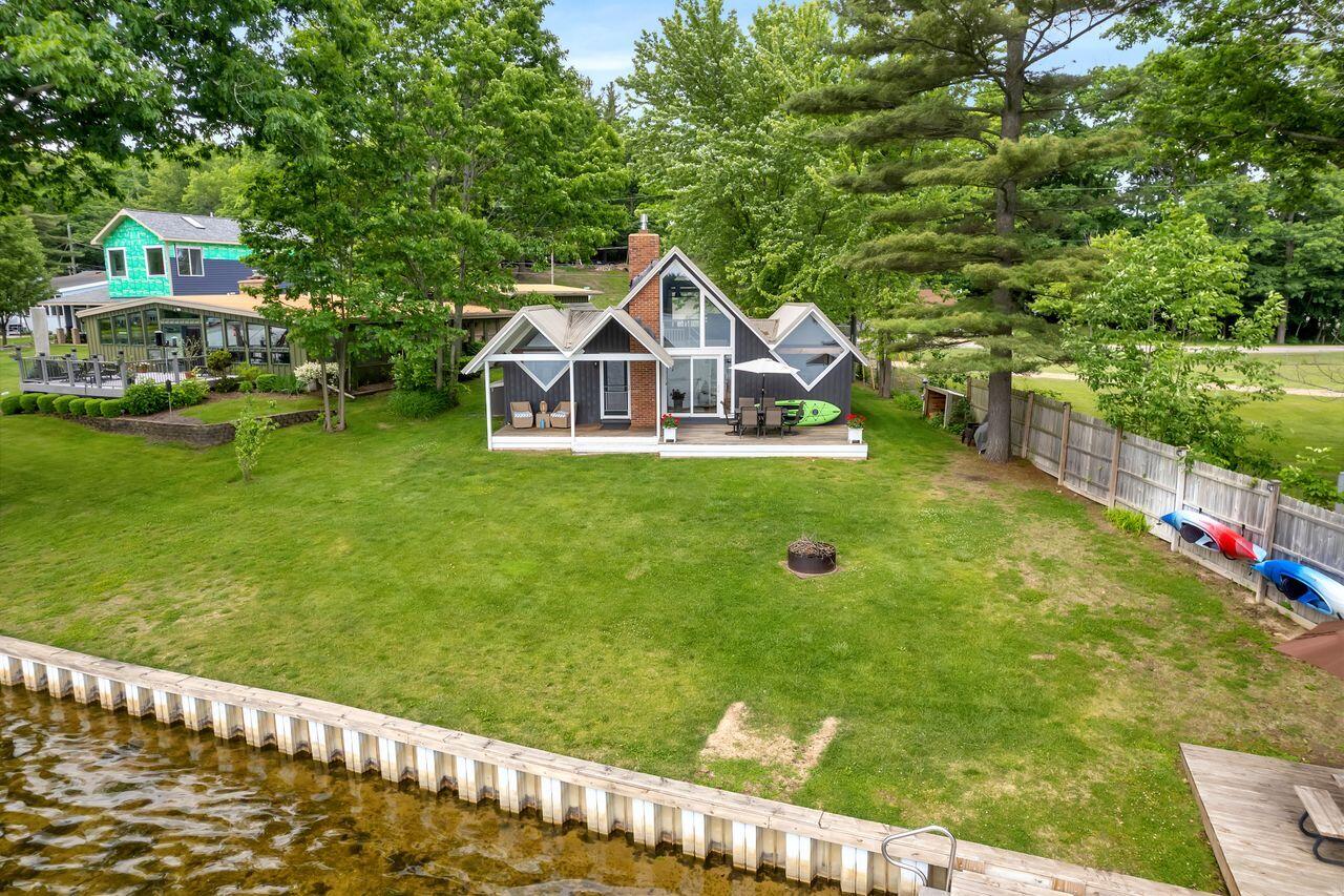6501 Schmeid Road Lakeview, MI 48850 - Photo 3 of 37 0sgNicSA