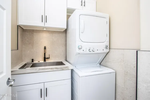 $499,999 | 7445 East Eagle Crest Drive, Unit 1068, Mesa, AZ 85207