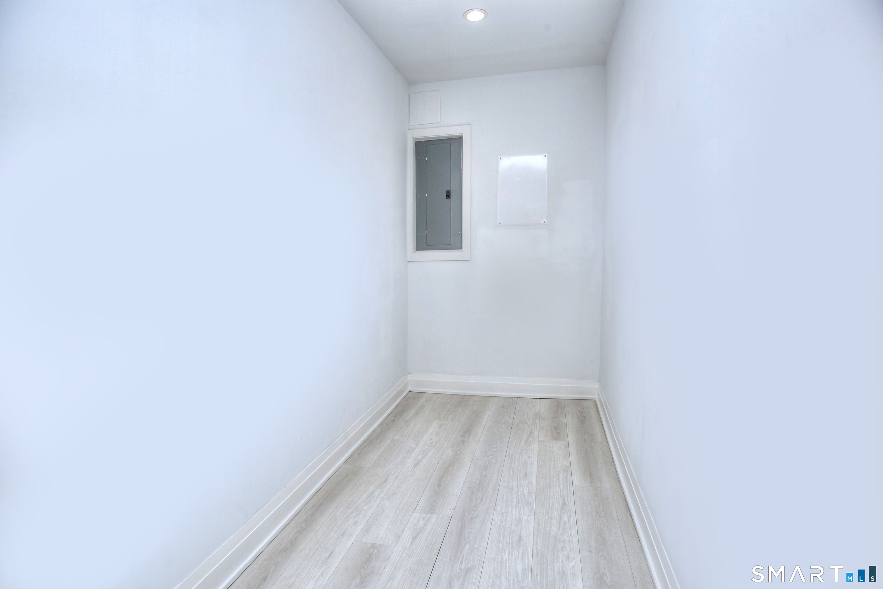 1 Sunrise Road, Unit B Westport, CT 06880 - Photo 30 of 39 Gallery Image 30