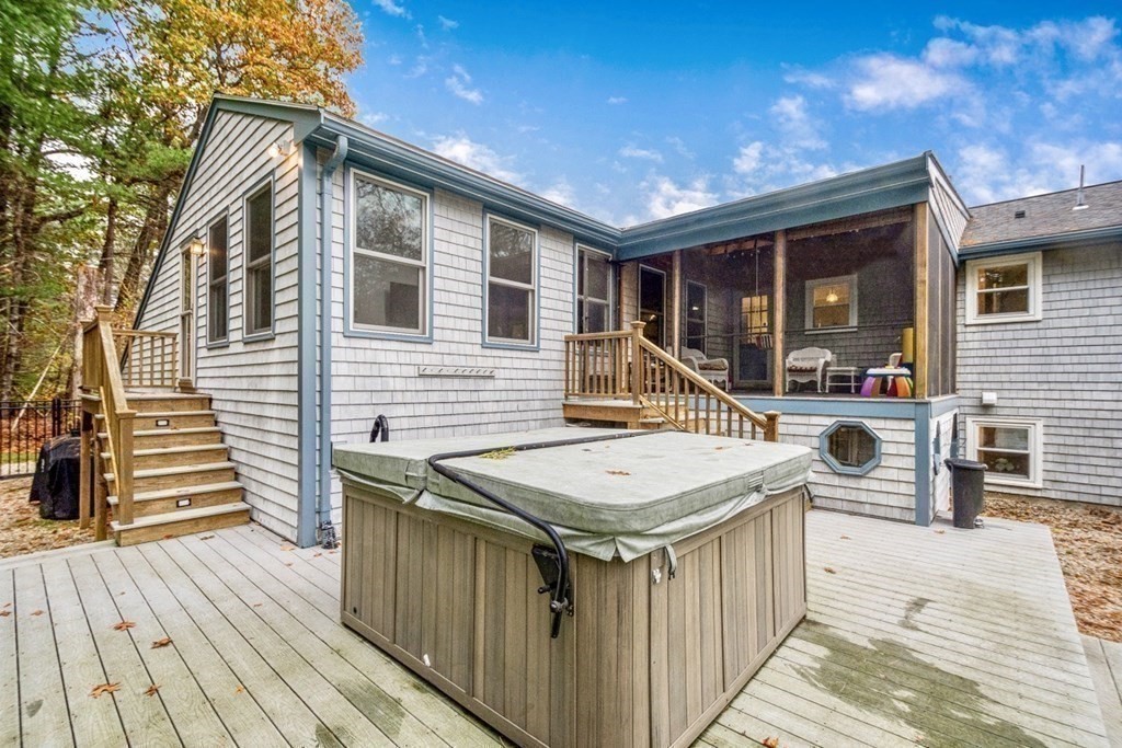 11 Olde Farm Road Easton, MA 02375 - Photo 18 of 27 Gallery Image 18