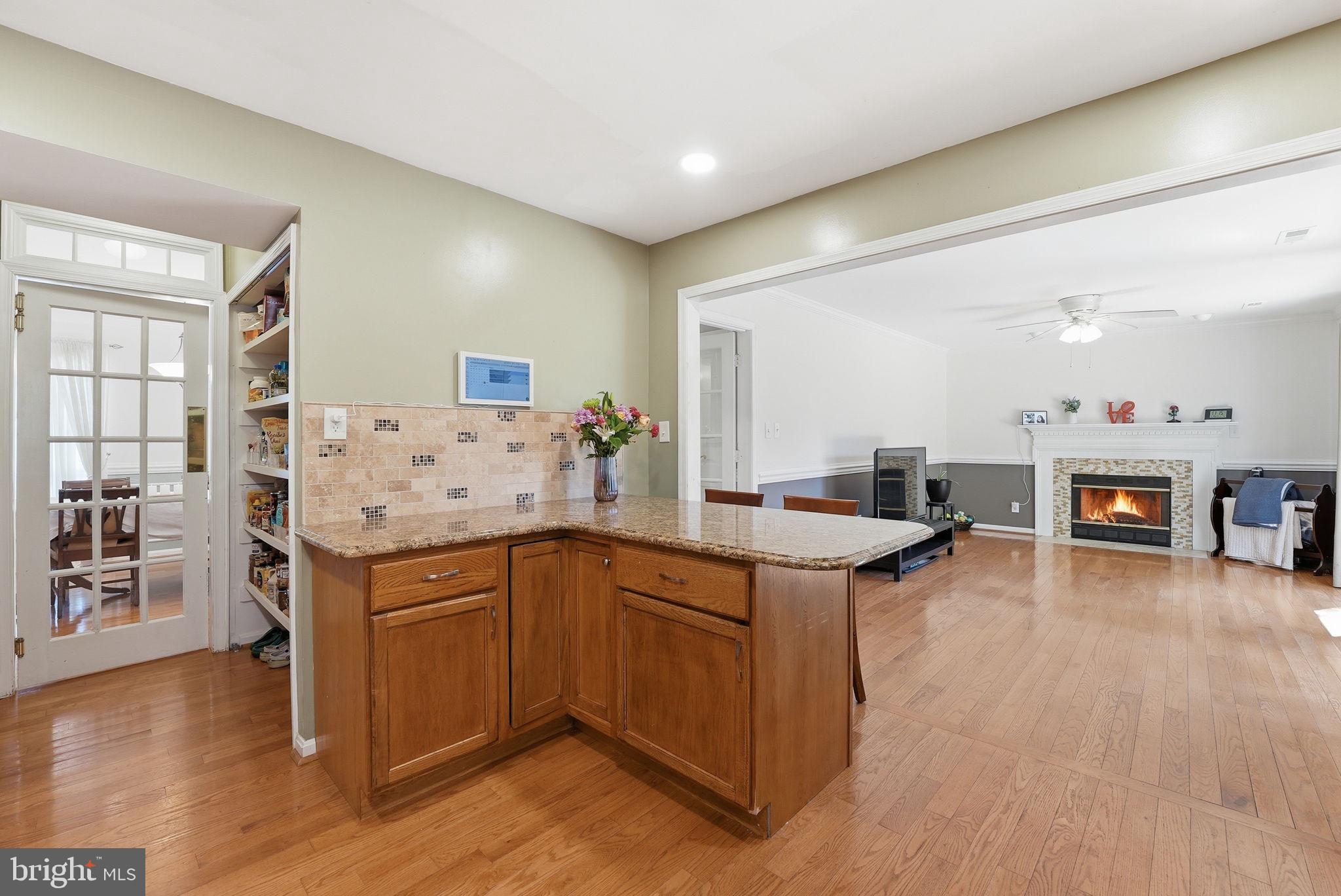 10275 Racquet Circle Manassas, VA 20110 - Photo 7 of 21 Gallery Image 7