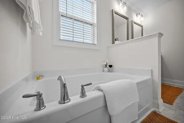 $2,499 | 100 Leines Way, Unit B, Greenville, NC 27834