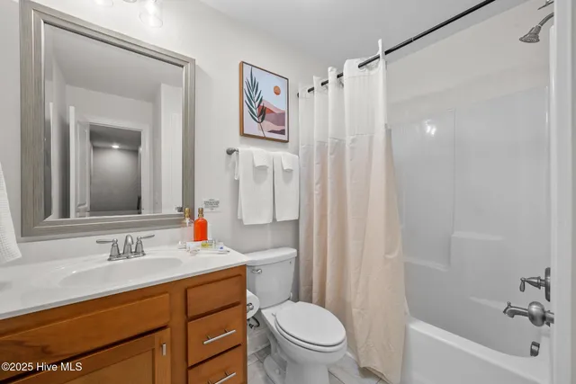 $2,499 | 100 Leines Way, Unit B, Greenville, NC 27834