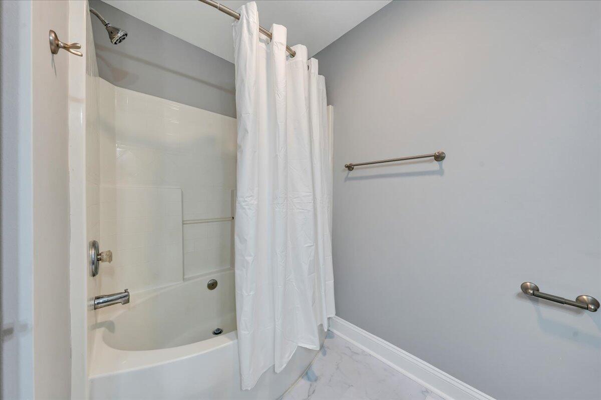 1510 Navigation Point Goodview, VA 24095 - Photo 20 of 48 a bathroom with a bathtub
