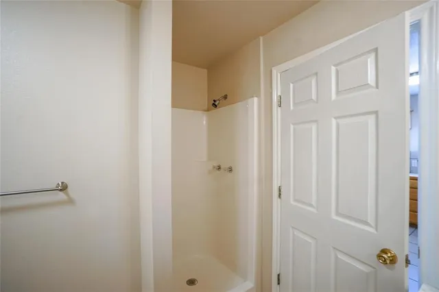 $1,075 | 1026 West Coffin Street, Unit 102, Denison, TX 75020