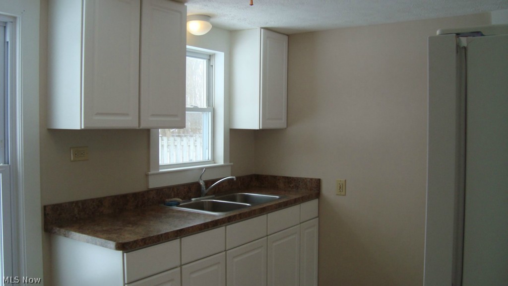 38566 Bell Road Willoughby, OH 44094 - Photo 6 of 8 Gallery Image 6