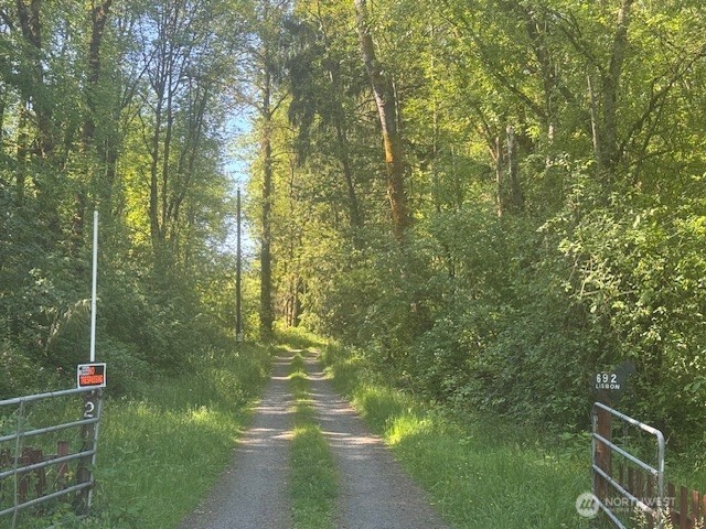692-24 Burchett Road Onalaska, WA 98570 - Photo 5 of 12