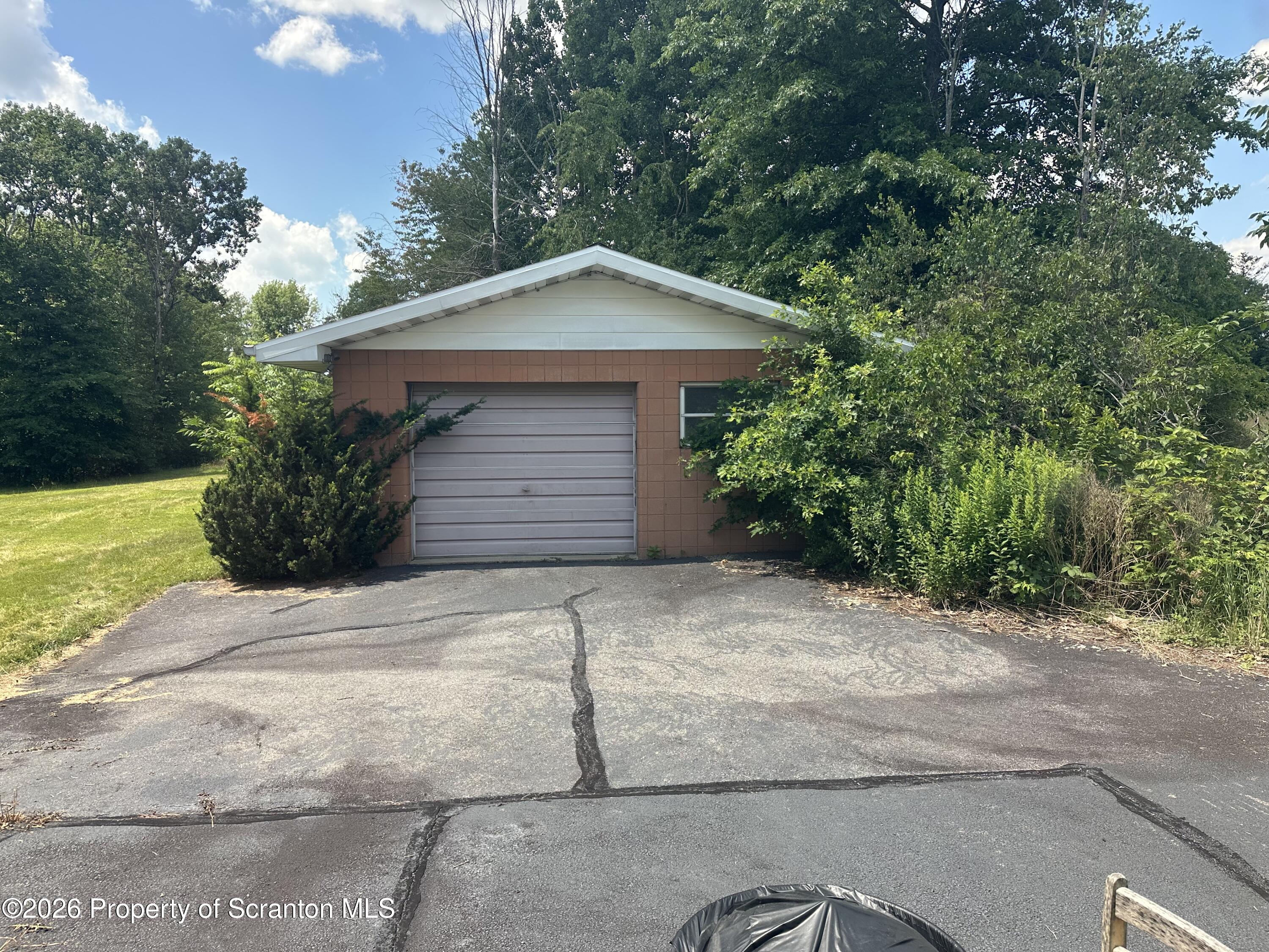 1205 Layton Road Clarks Summit, PA 18411 - Photo 26 of 30 detached garage